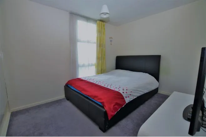 NORTHAMPTON, Northamptonshire, NN5 6DS - Online Auctions