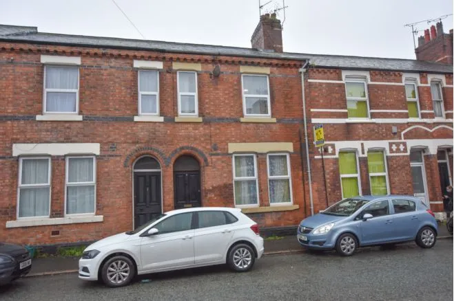 CHESTER, Cheshire, CH1 4HF - Online Auctions