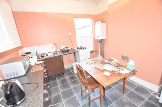 CHESTER, Cheshire, CH1 4HF - Online Auctions