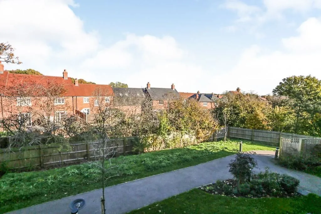 Smallhythe Road, TENTERDEN, TN30 7EQ - Online Auctions