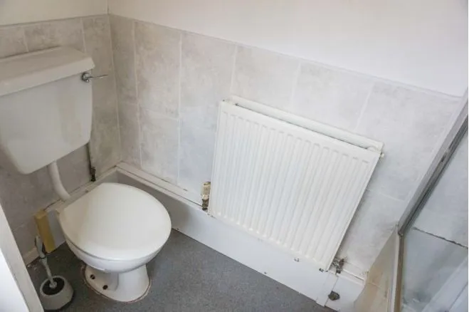SMETHWICK, B66 3SA - Online Auctions