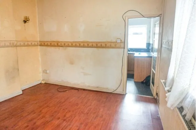SMETHWICK, B66 3SA - Online Auctions