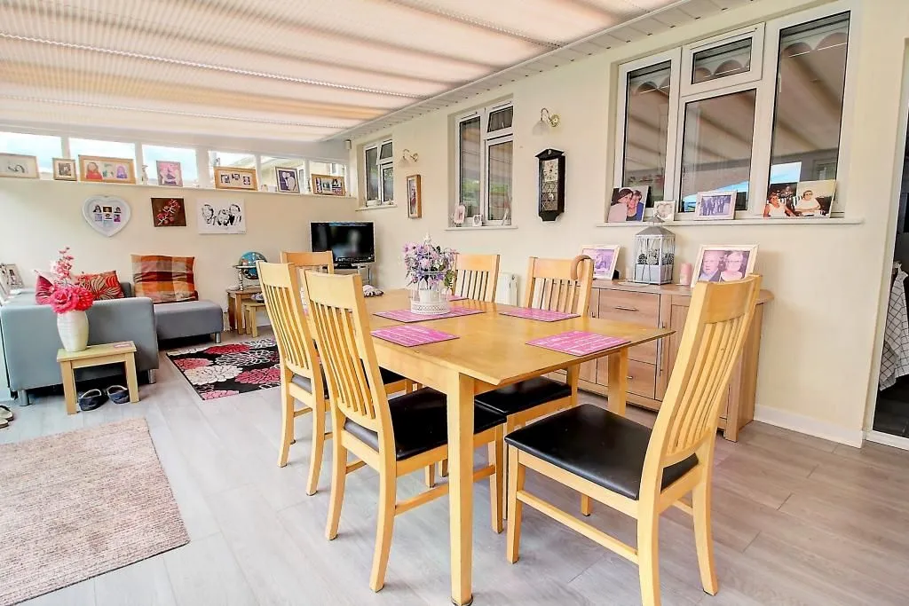 BASINGSTOKE, Hampshire, RG22 6PS - Online Properties
