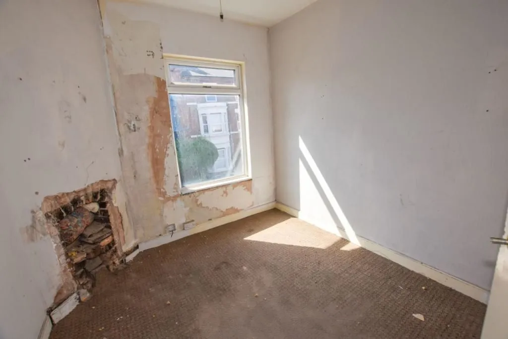 CHESTER, Cheshire, CH1 4AE - Online Auctions