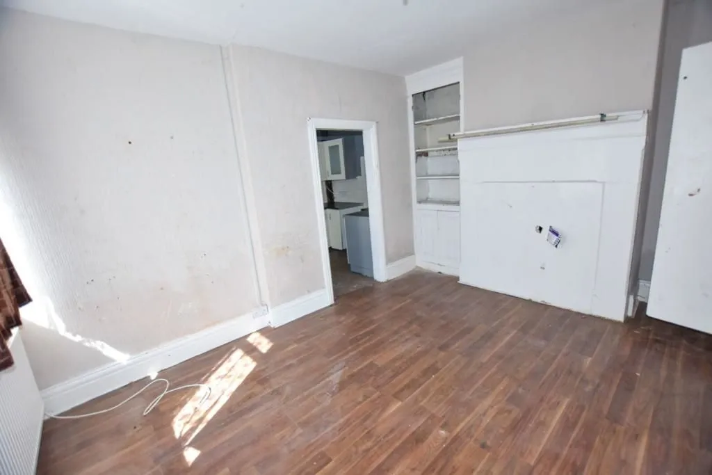 CHESTER, Cheshire, CH1 4AE - Online Auctions