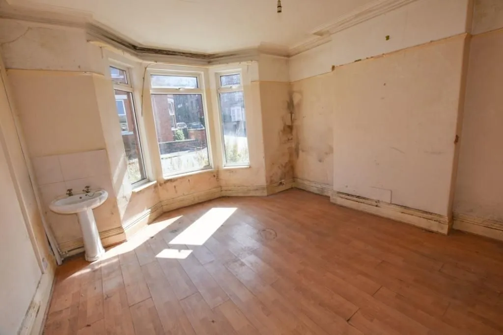 CHESTER, Cheshire, CH1 4AE - Online Auctions