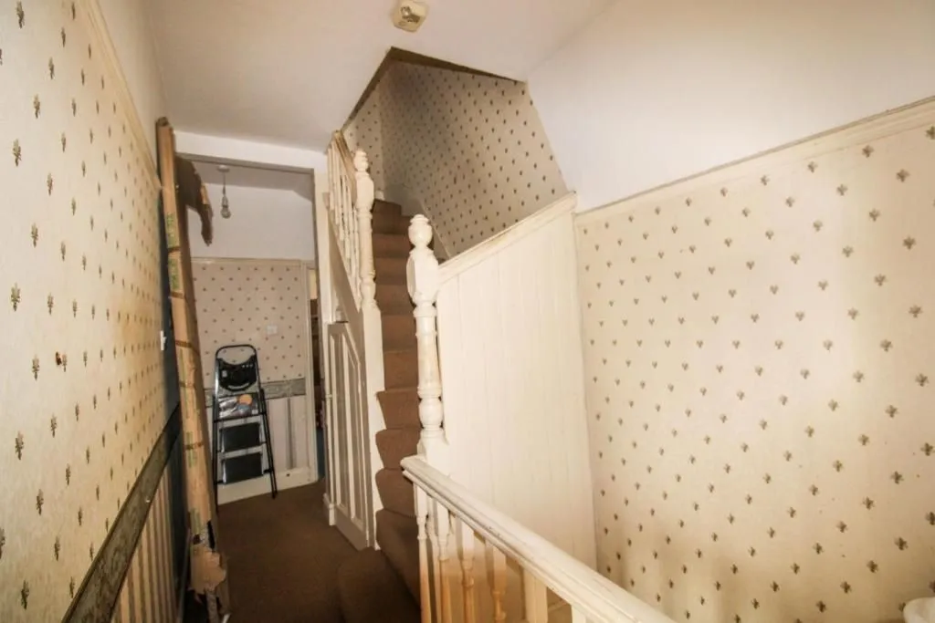BIRMINGHAM, West Midlands, B13 9JD - Online Auctions
