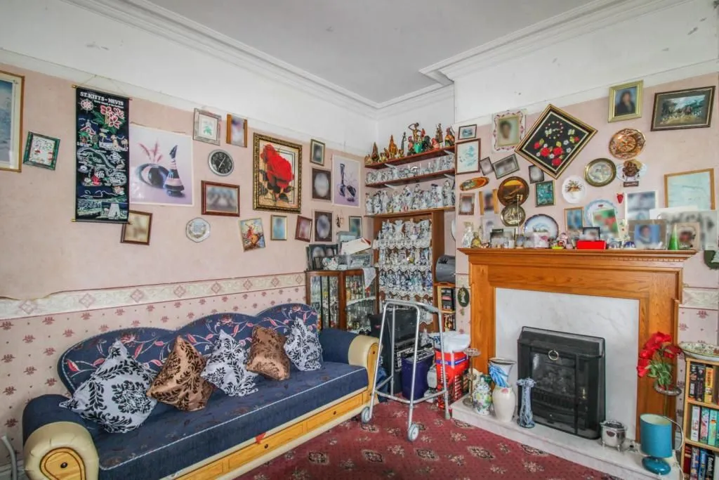 BIRMINGHAM, West Midlands, B13 9JD - Online Auctions