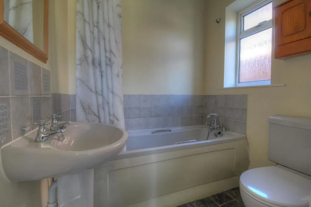 NORWICH, Norfolk, NR5 0PG - Online Properties