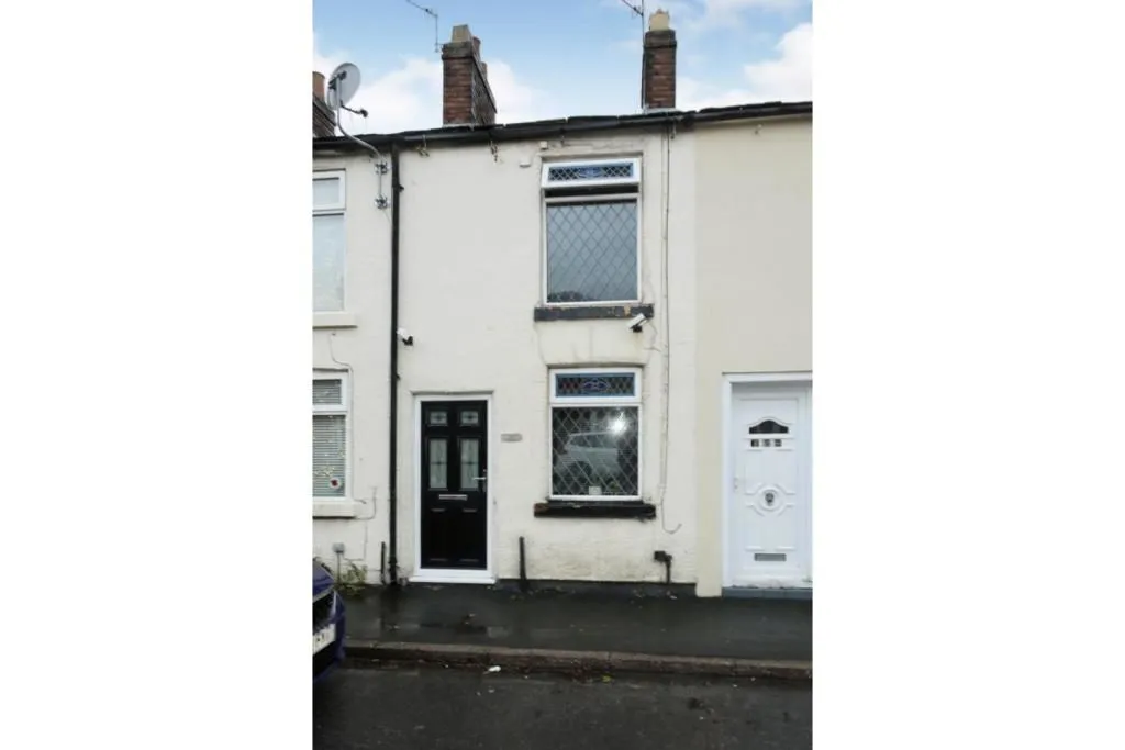 MACCLESFIELD, Cheshire, SK11 7BZ - Online Auctions