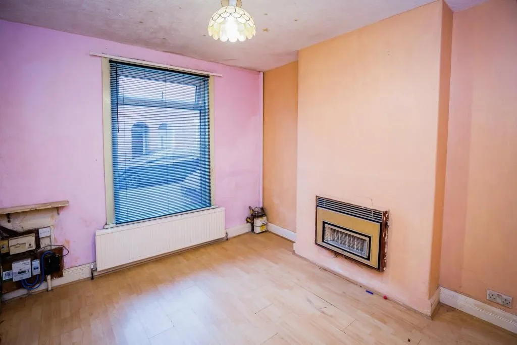 CHESTER, Cheshire, CH1 4JS - Online Auctions