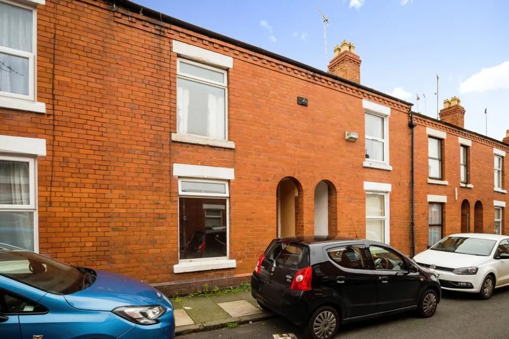 CHESTER, Cheshire, CH1 4JS - Online Auctions