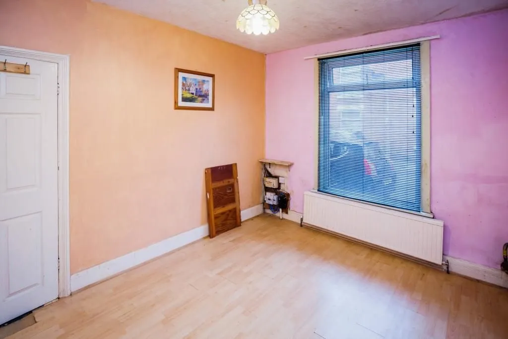 CHESTER, Cheshire, CH1 4JS - Online Auctions