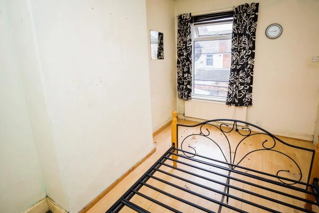 CHESTER, Cheshire, CH1 4JS - Online Auctions