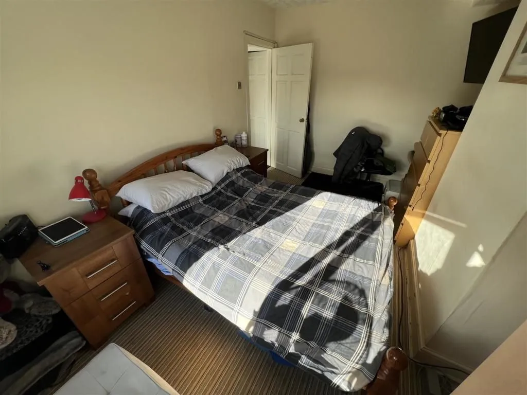 Long Eaton, NOTTINGHAM, Nottinghamshire, NG10 3JY - Online Auctions