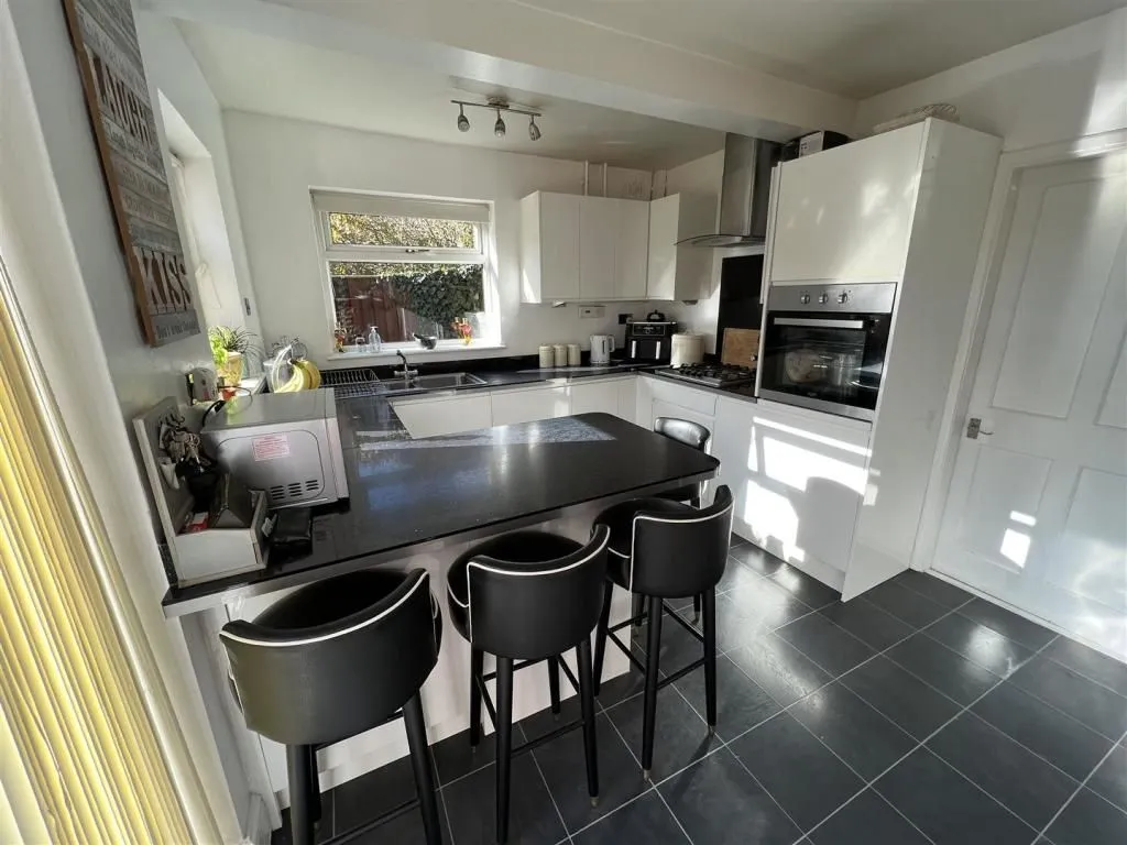 Long Eaton, NOTTINGHAM, Nottinghamshire, NG10 3JY - Online Auctions