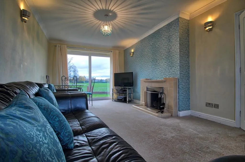 WORCESTER, Worcestershire, WR3 7LZ - Online Properties