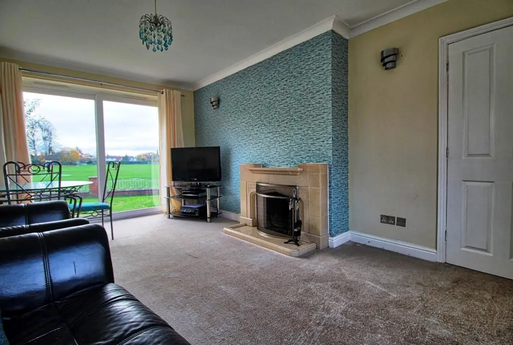 WORCESTER, Worcestershire, WR3 7LZ - Online Properties
