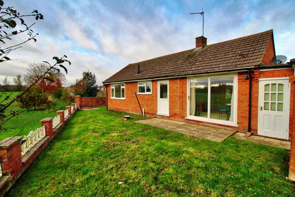 WORCESTER, Worcestershire, WR3 7LZ - Online Properties