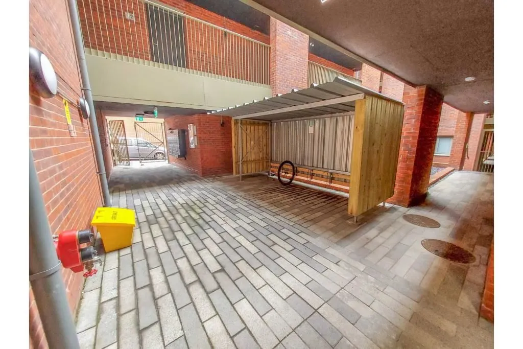18 Henry Street, SHEFFIELD, South Yorkshire, S3 7ER - Online Auctions