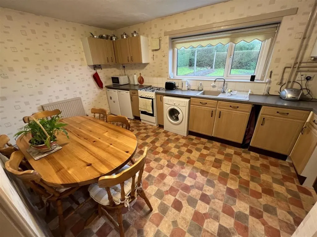 Sandiacre, NOTTINGHAM, Nottinghamshire, NG10 5FX - Online Auctions