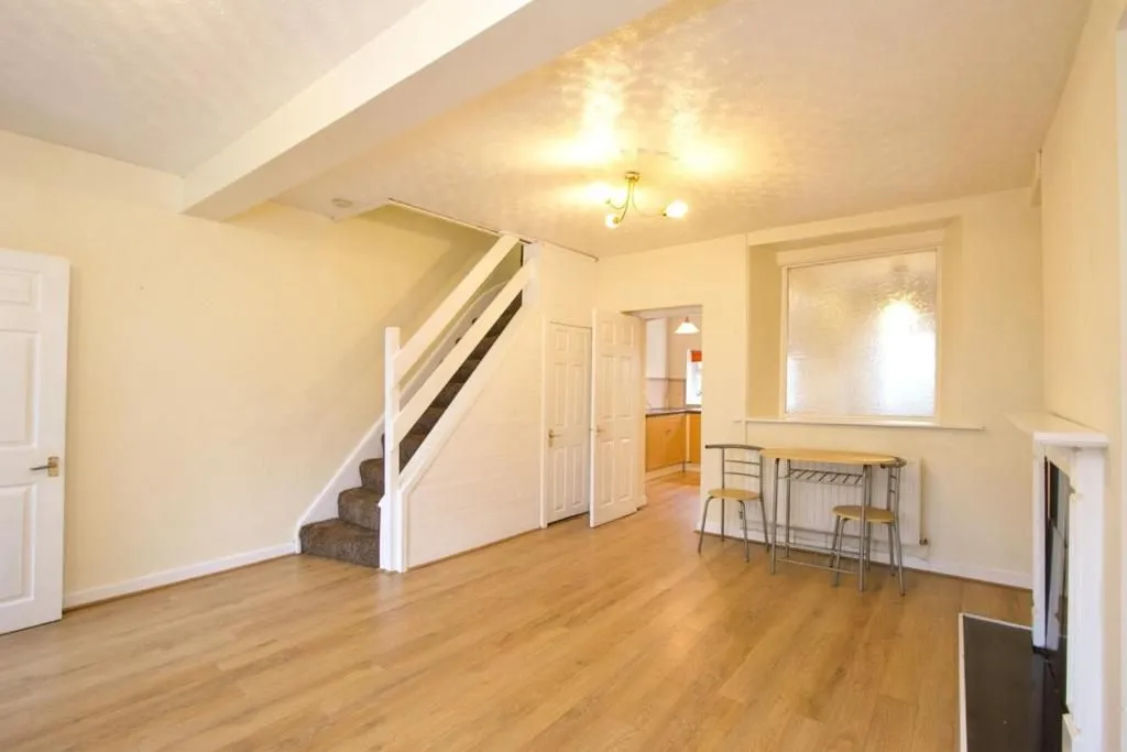 Merthyr Vale, MERTHYR TYDFIL, Mid Glamorgan, CF48 4SP - Online Auctions