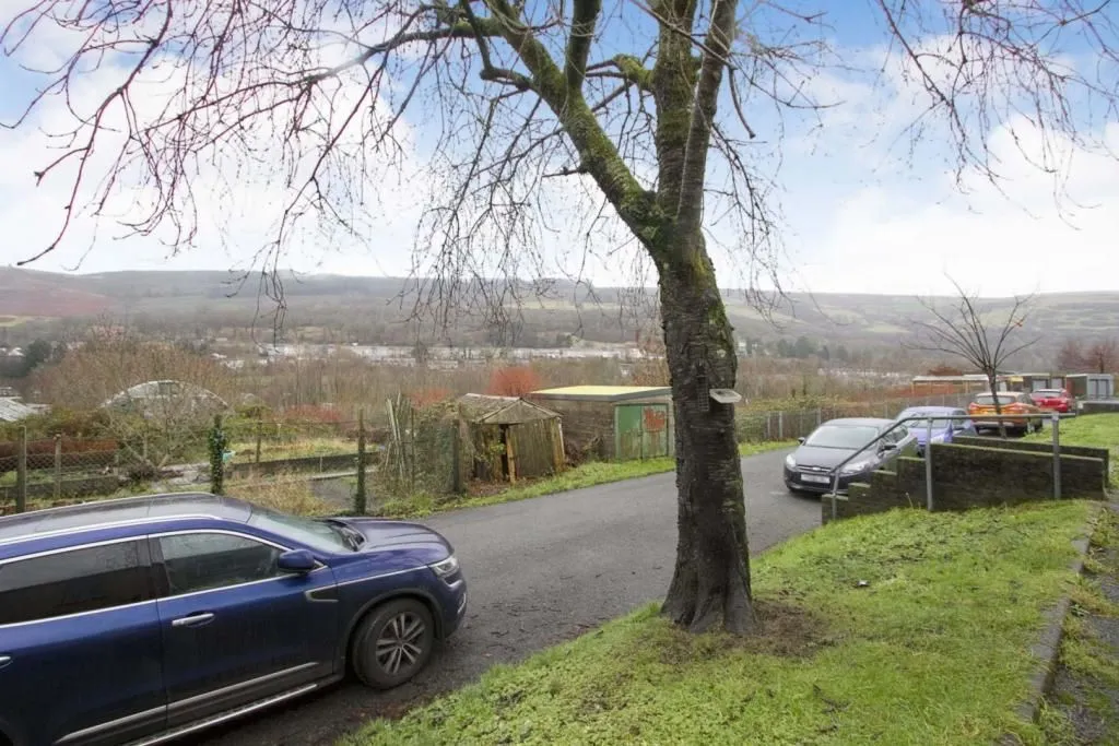 Merthyr Vale, MERTHYR TYDFIL, Mid Glamorgan, CF48 4SP - Online Auctions