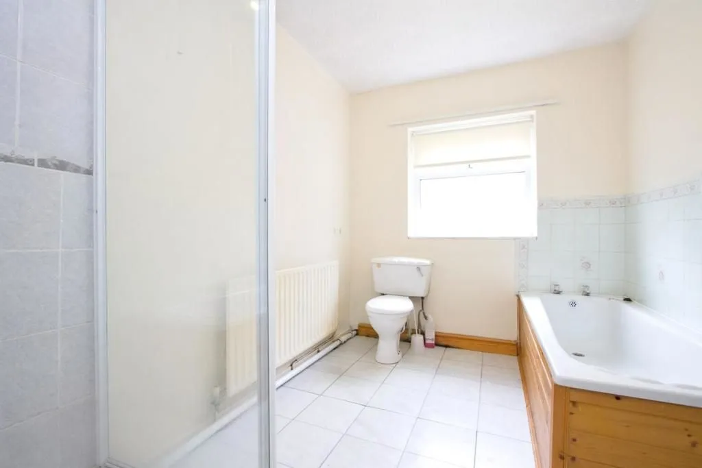 Merthyr Vale, MERTHYR TYDFIL, Mid Glamorgan, CF48 4SP - Online Auctions