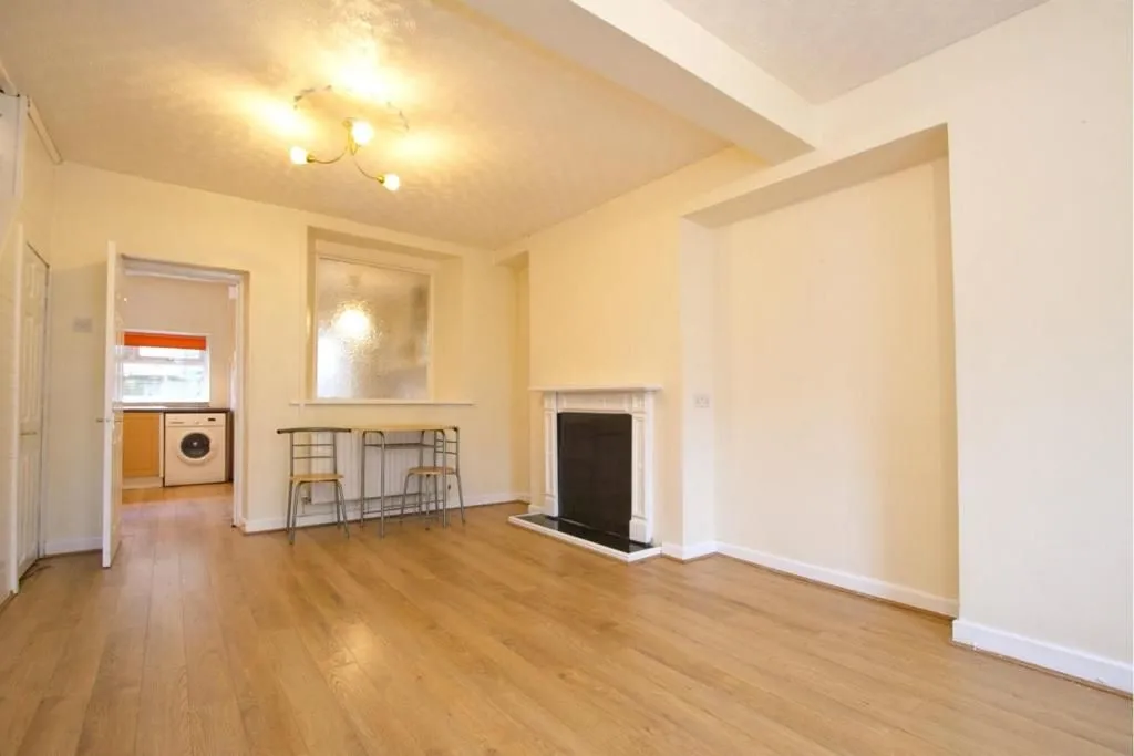 Merthyr Vale, MERTHYR TYDFIL, Mid Glamorgan, CF48 4SP - Online Auctions