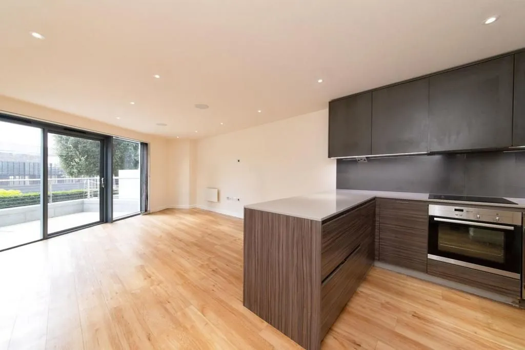 Chapman House, 24 Aerodrome Road, LONDON, NW9 5UZ - Online Auctions