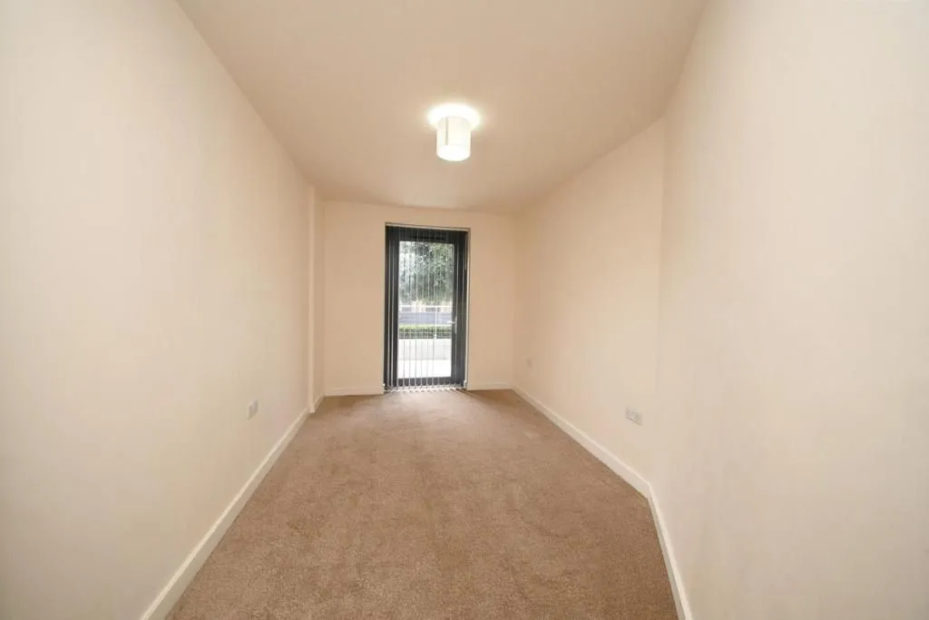 Chapman House, 24 Aerodrome Road, LONDON, NW9 5UZ - Online Auctions