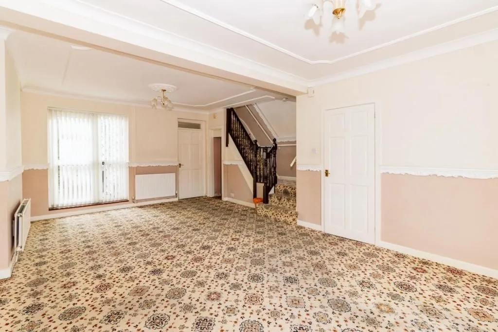 MERTHYR TYDFIL, Mid Glamorgan, CF47 0RS - Online Auctions