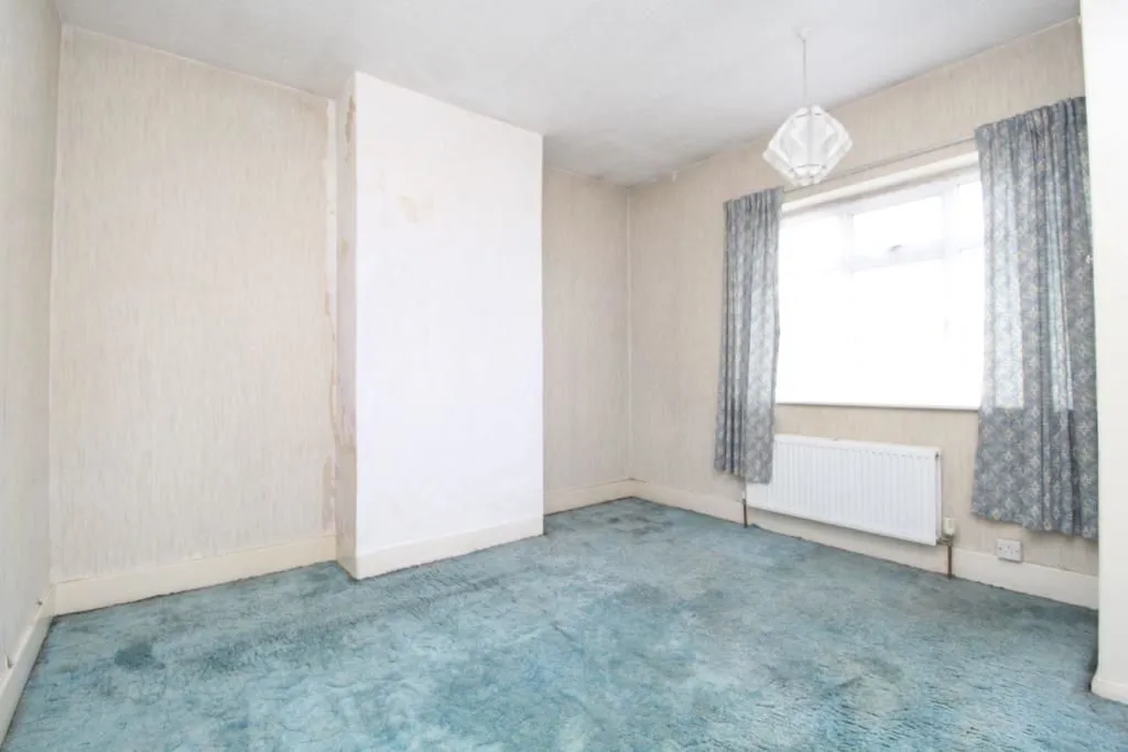 Bletchley, MILTON KEYNES, Buckinghamshire, MK2 2QN - Online Auctions