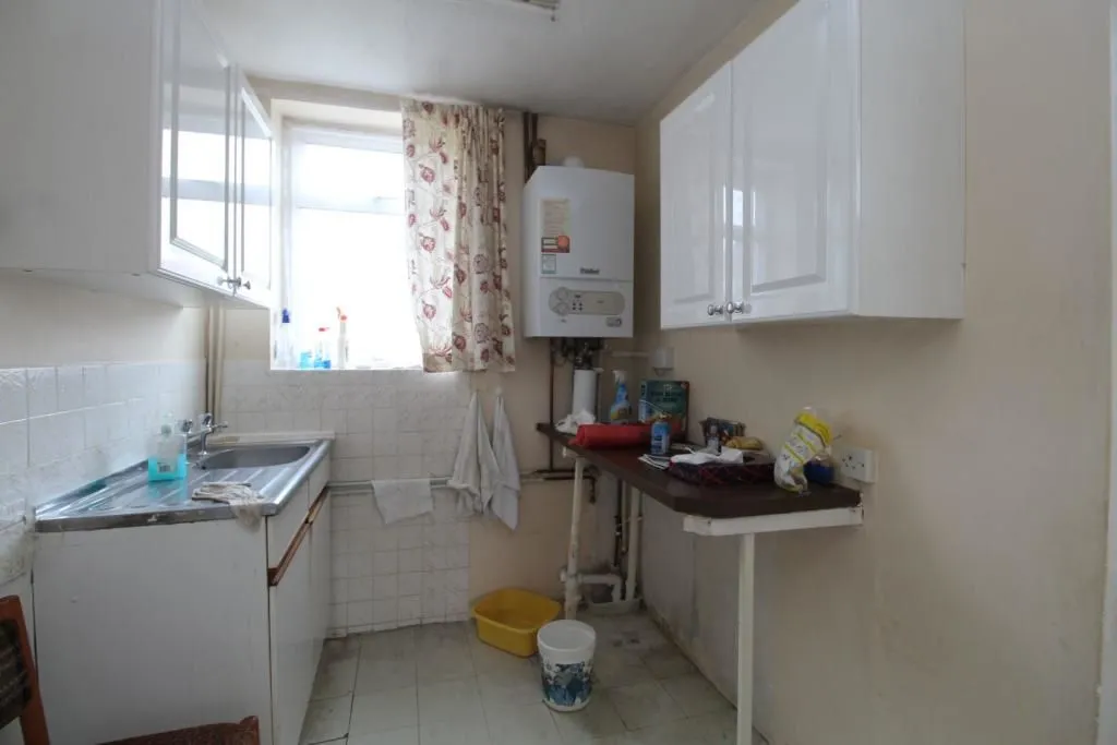 Bletchley, MILTON KEYNES, Buckinghamshire, MK2 2QN - Online Auctions