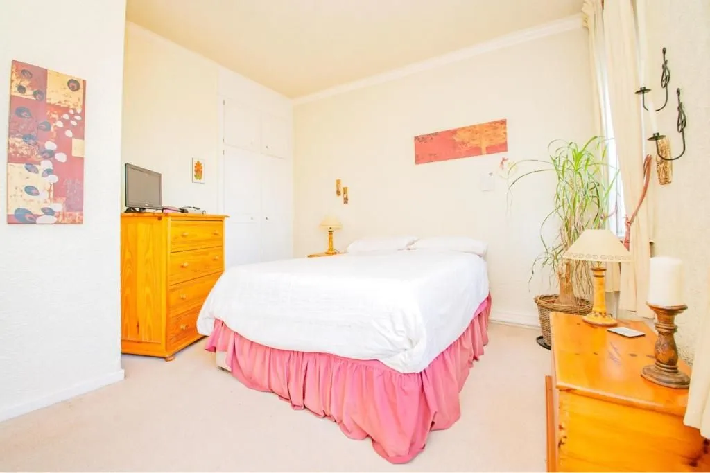 Springhead, OLDHAM, Lancashire, OL4 4QT - Online Auctions