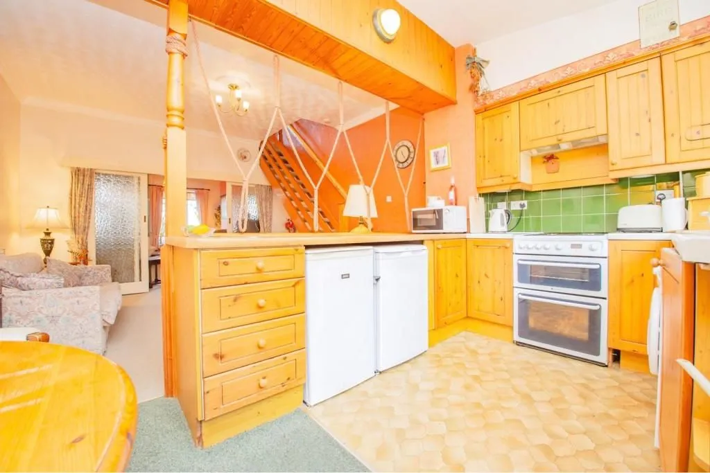 Springhead, OLDHAM, Lancashire, OL4 4QT - Online Auctions