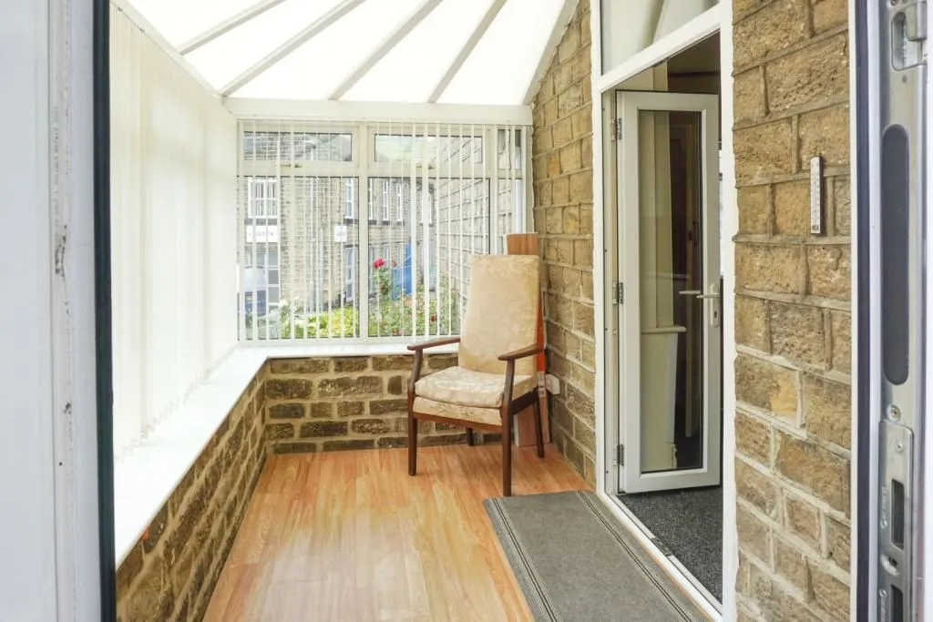 Marsden, HUDDERSFIELD, West Yorkshire, HD7 6BJ - Online Auctions