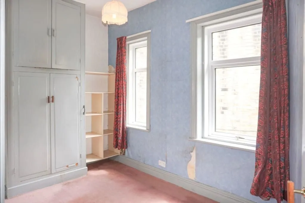 Marsden, HUDDERSFIELD, West Yorkshire, HD7 6BJ - Online Auctions