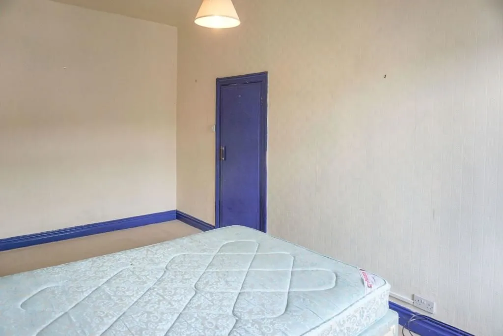 Marsden, HUDDERSFIELD, West Yorkshire, HD7 6BJ - Online Auctions