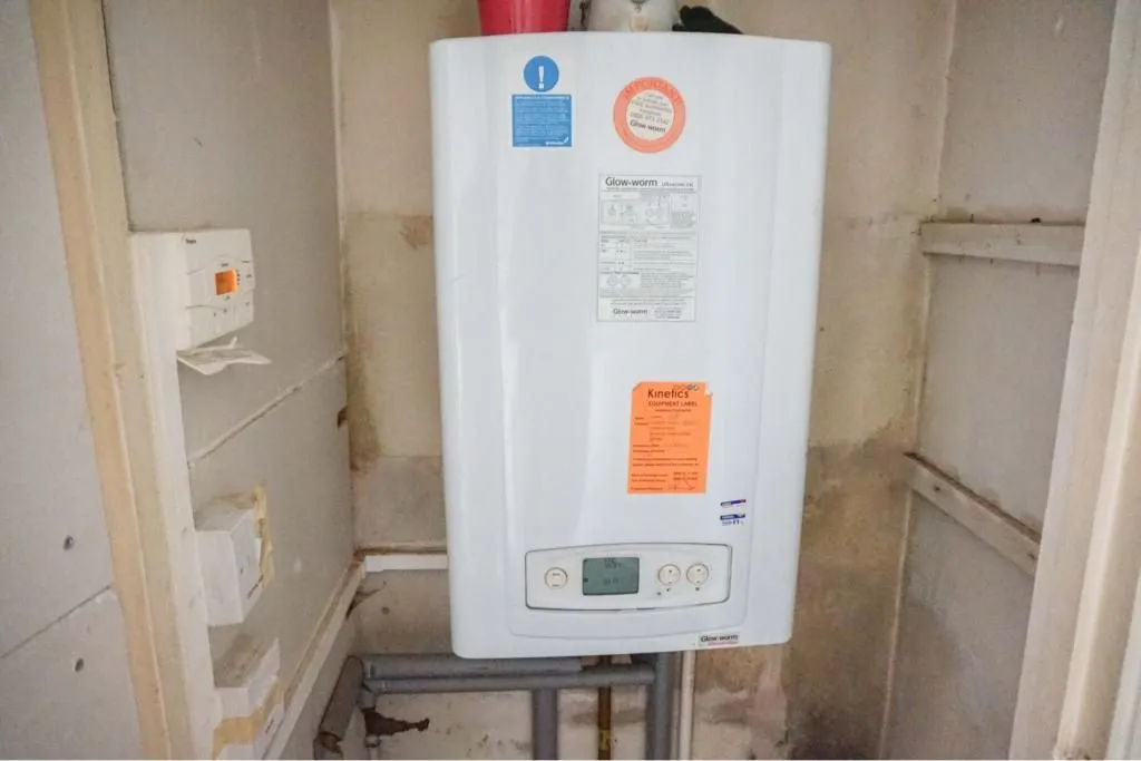 Tividale, OLDBURY, West Midlands, B69 2LS - Online Auctions