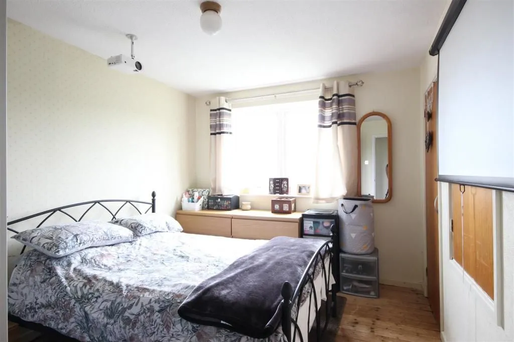 NOTTINGHAM, Nottinghamshire, NG3 3EL - Online Auctions