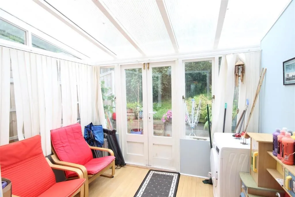 NOTTINGHAM, Nottinghamshire, NG3 3EL - Online Auctions