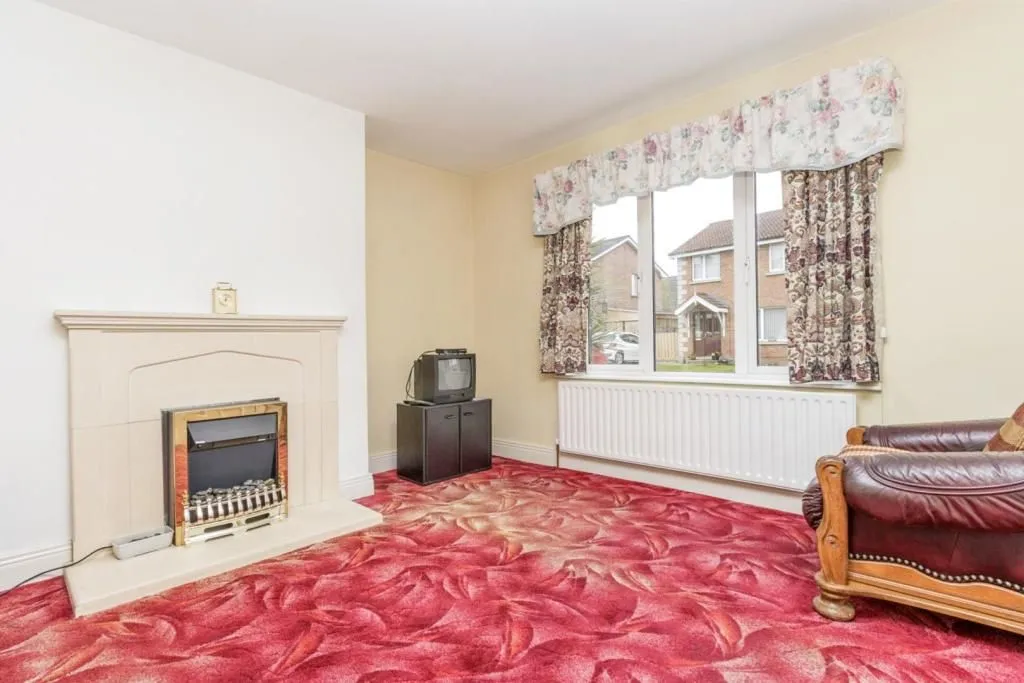 Randalstown, ANTRIM, County Antrim, BT41 3NE - Online Auctions