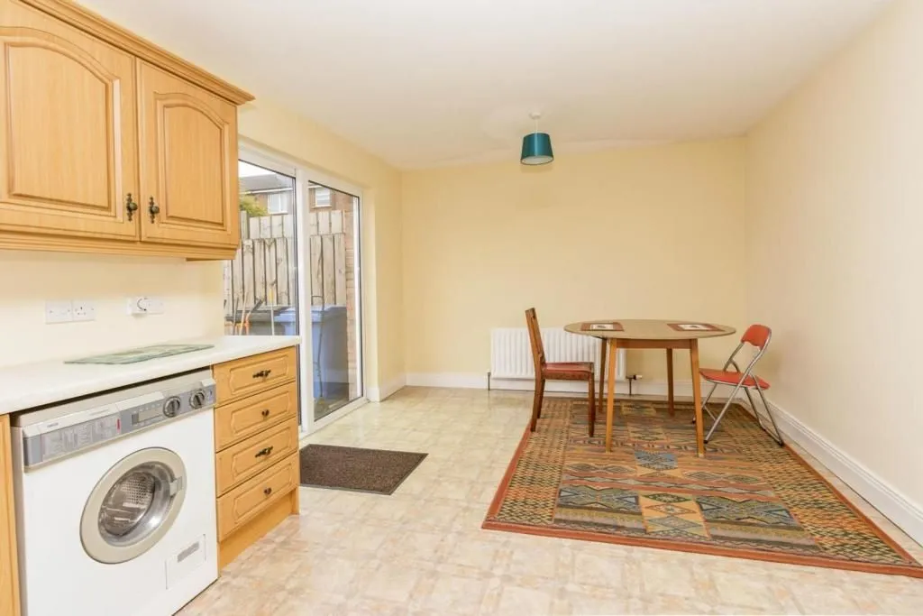 Randalstown, ANTRIM, County Antrim, BT41 3NE - Online Auctions