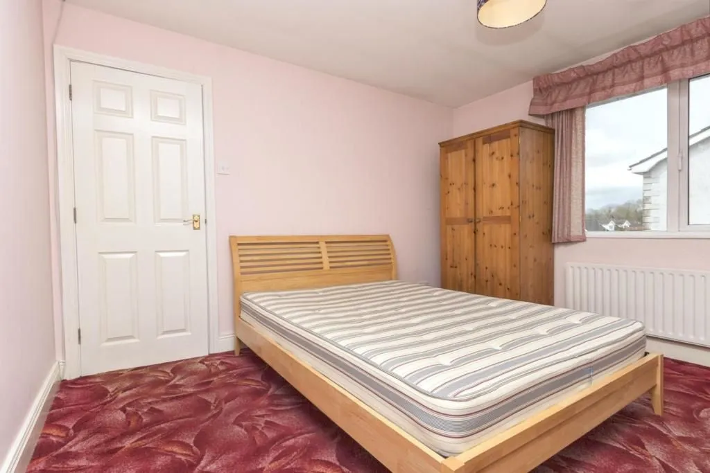 Randalstown, ANTRIM, County Antrim, BT41 3NE - Online Auctions