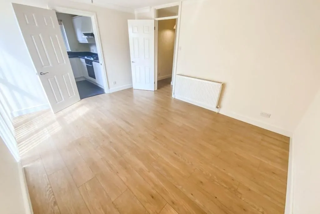 South Woodham Ferrers, CHELMSFORD, Essex, CM3 5WS - Online Auctions