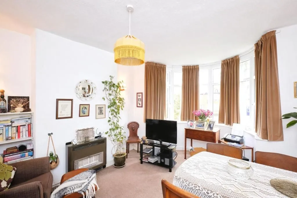 BIRMINGHAM, West Midlands, B28 0AH - Online Auctions