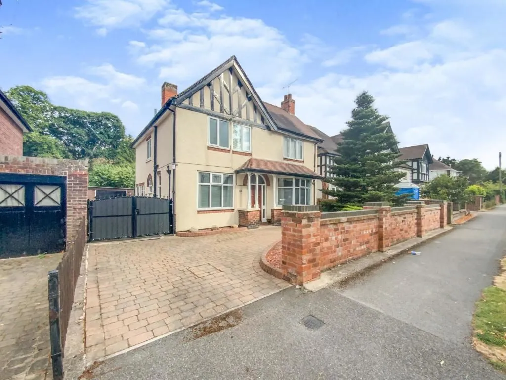 RETFORD, Nottinghamshire, DN22 7LN - Online Properties