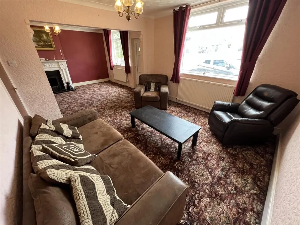 Forest Town, MANSFIELD, Nottinghamshire, NG19 0BU - Online Auctions