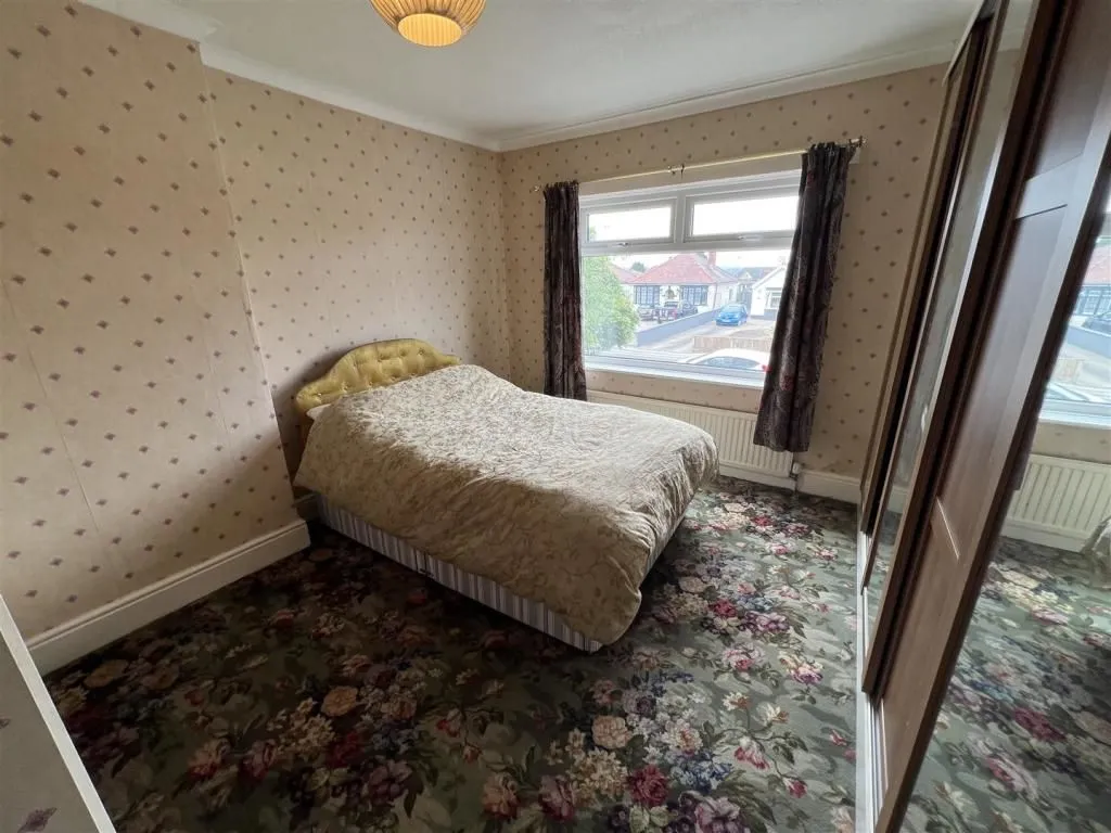 Forest Town, MANSFIELD, Nottinghamshire, NG19 0BU - Online Auctions